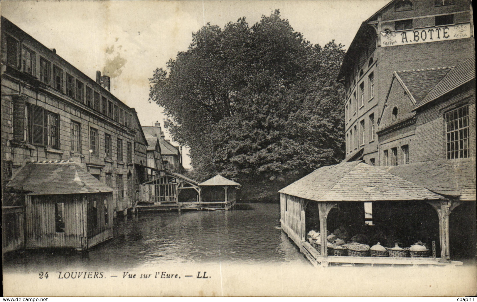CPA Louviers Vue sur l Eure