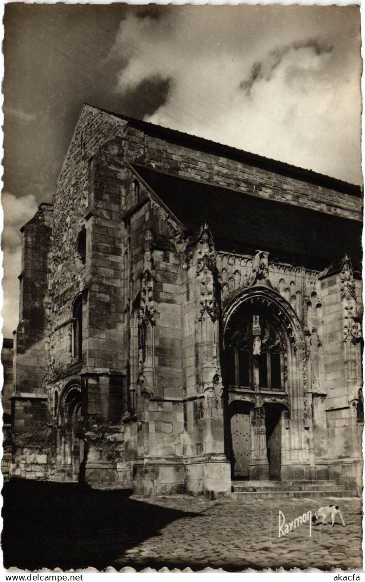 CPA Louvres Eglise (1340387)