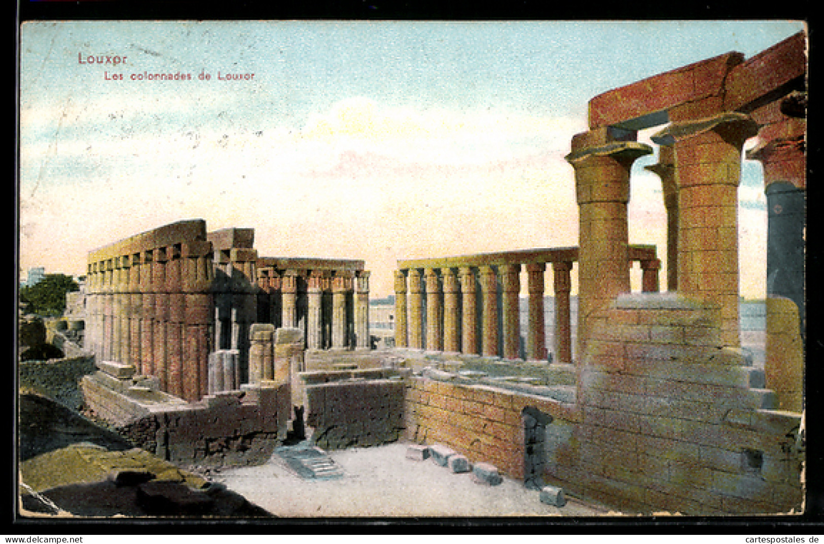 CPA Louxor, Les colonnades de Louxor