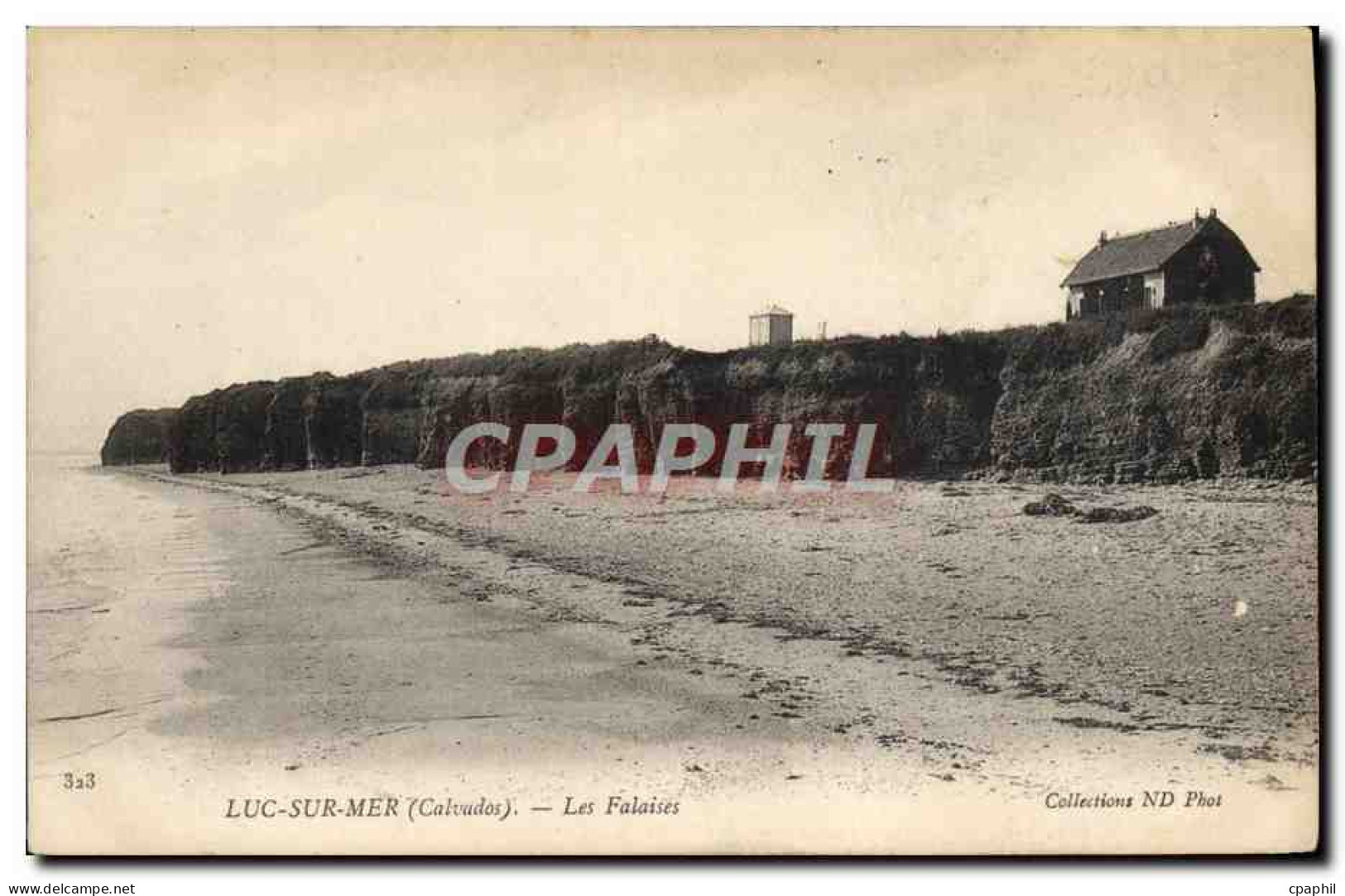CPA Luc sur mer les falaises