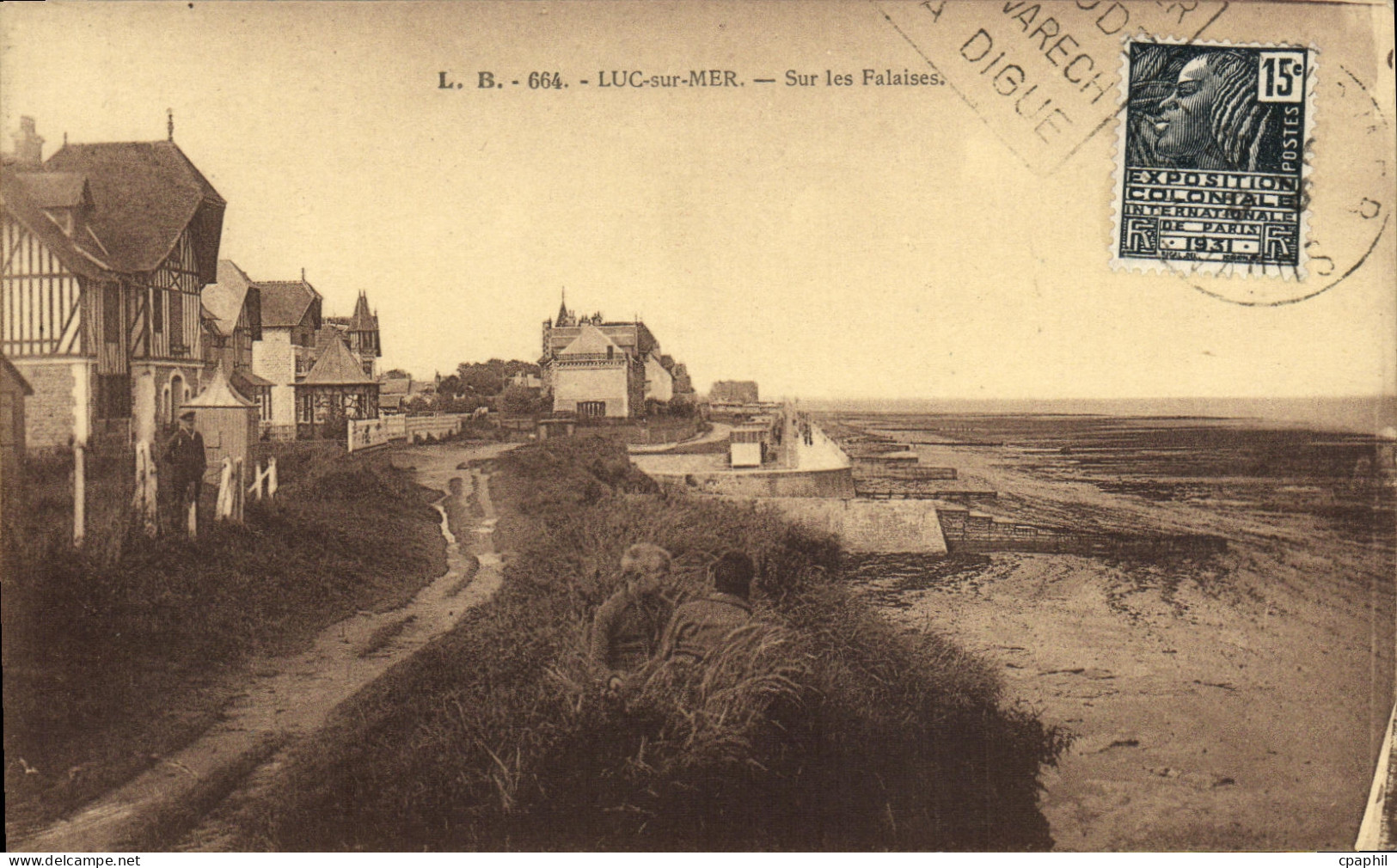 CPA Luc Sur Mer sur Les Falaises