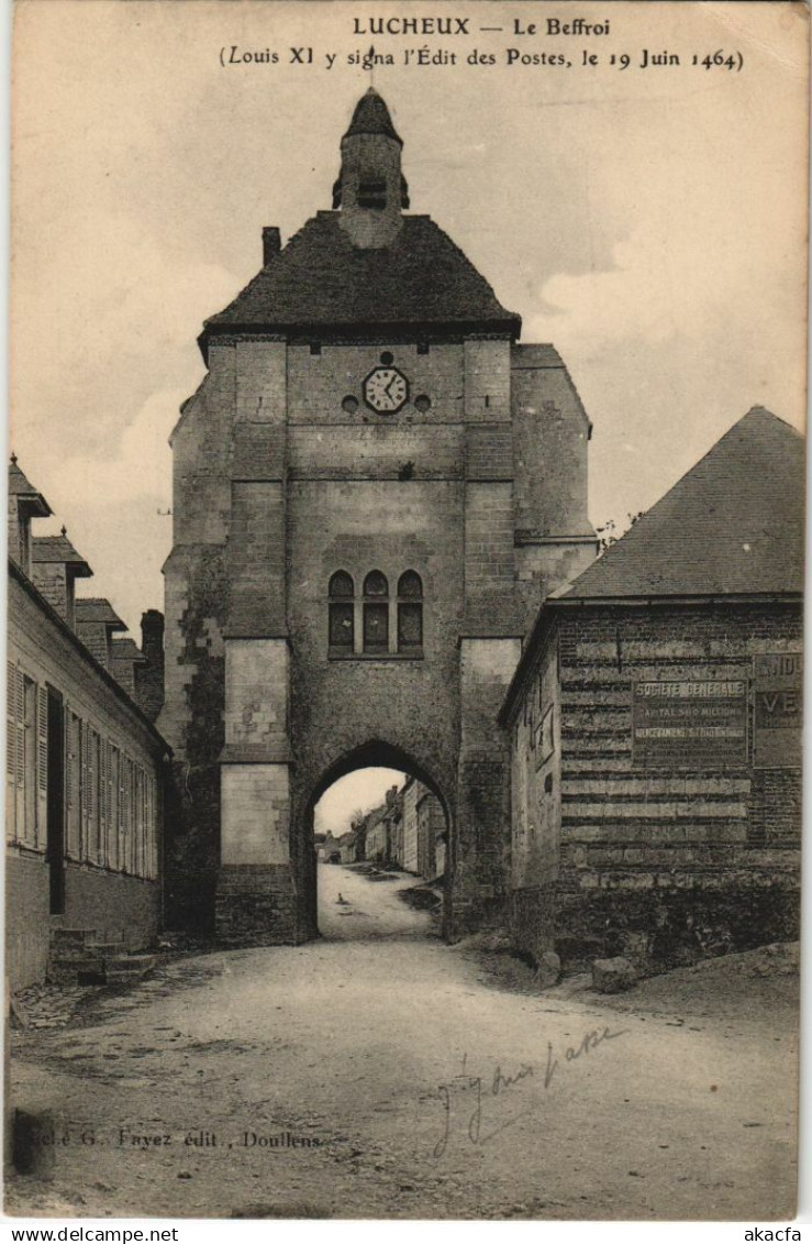 CPA LUCHEUX Le Beffroi (750274)