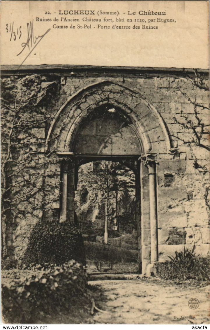 CPA LUCHEUX Le Chateau (17463)