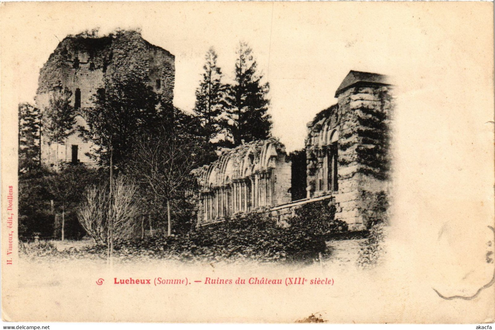 CPA Lucheux Ruines du chateau (1499282)