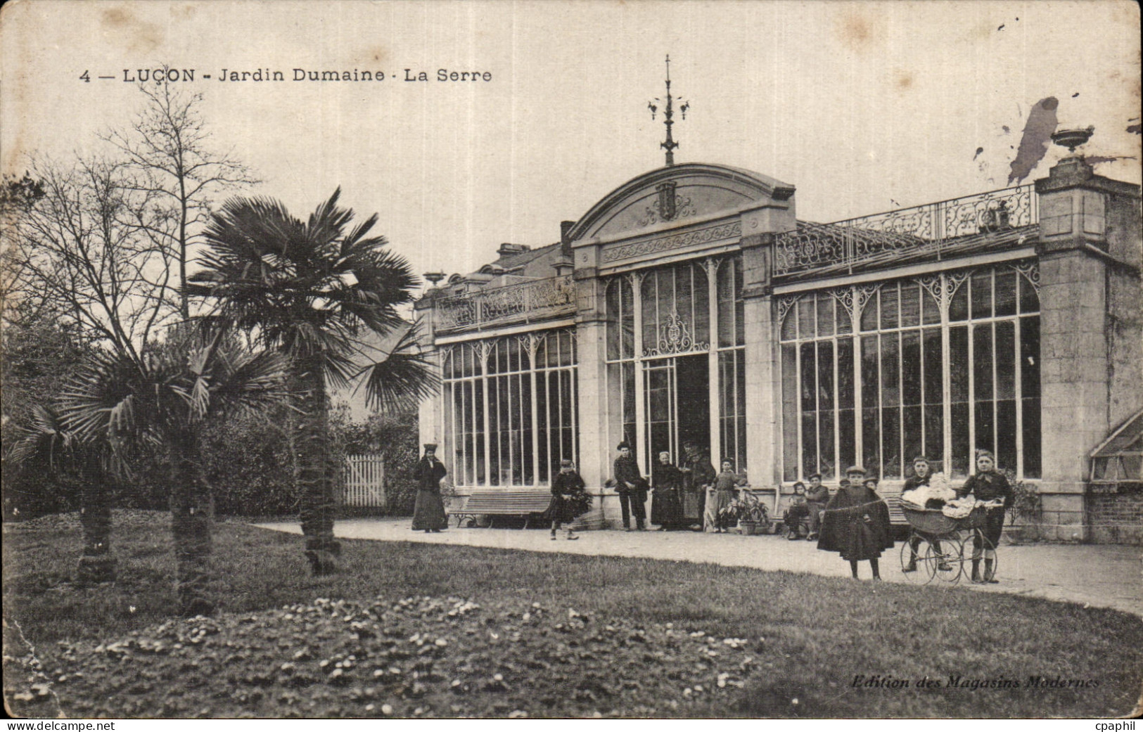 CPA Lucon jardin dumaine la serre