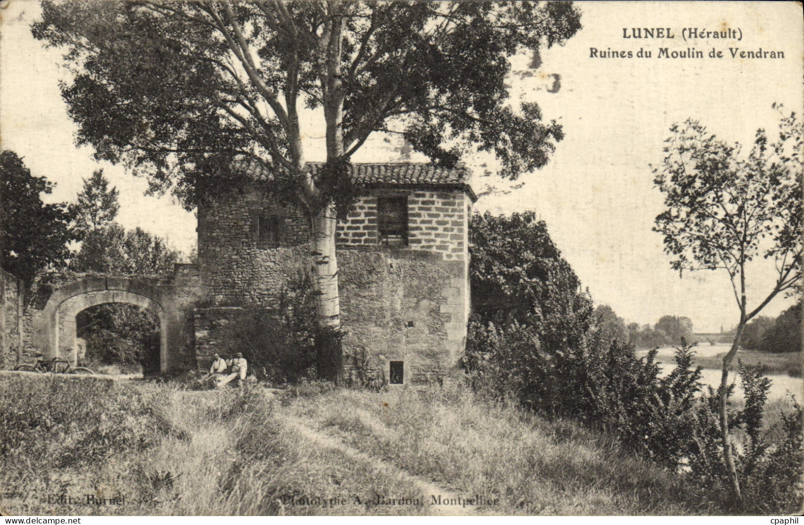 CPA Lunel Ruines Du Moulin De Vendran