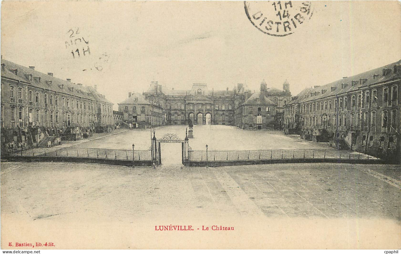 CPA Luneville Le Chateau