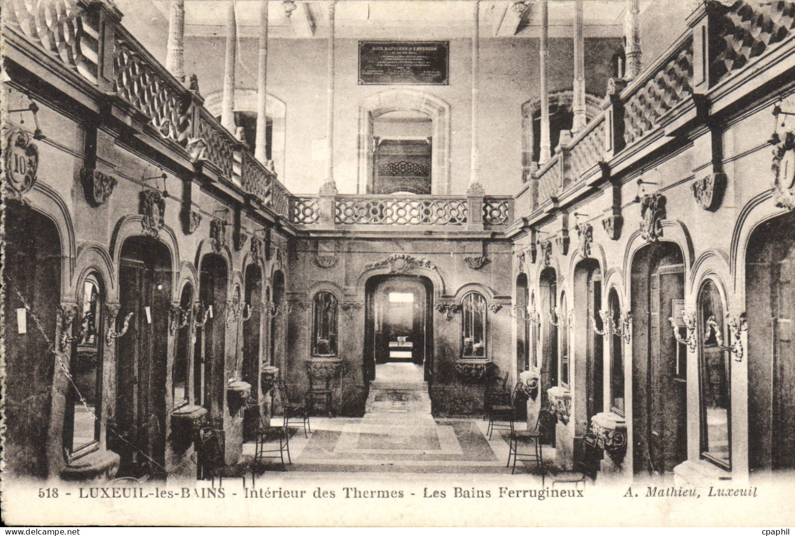 CPA Luxeuil Les Bains Interieur des Thermes Les Bains Ferrugineux