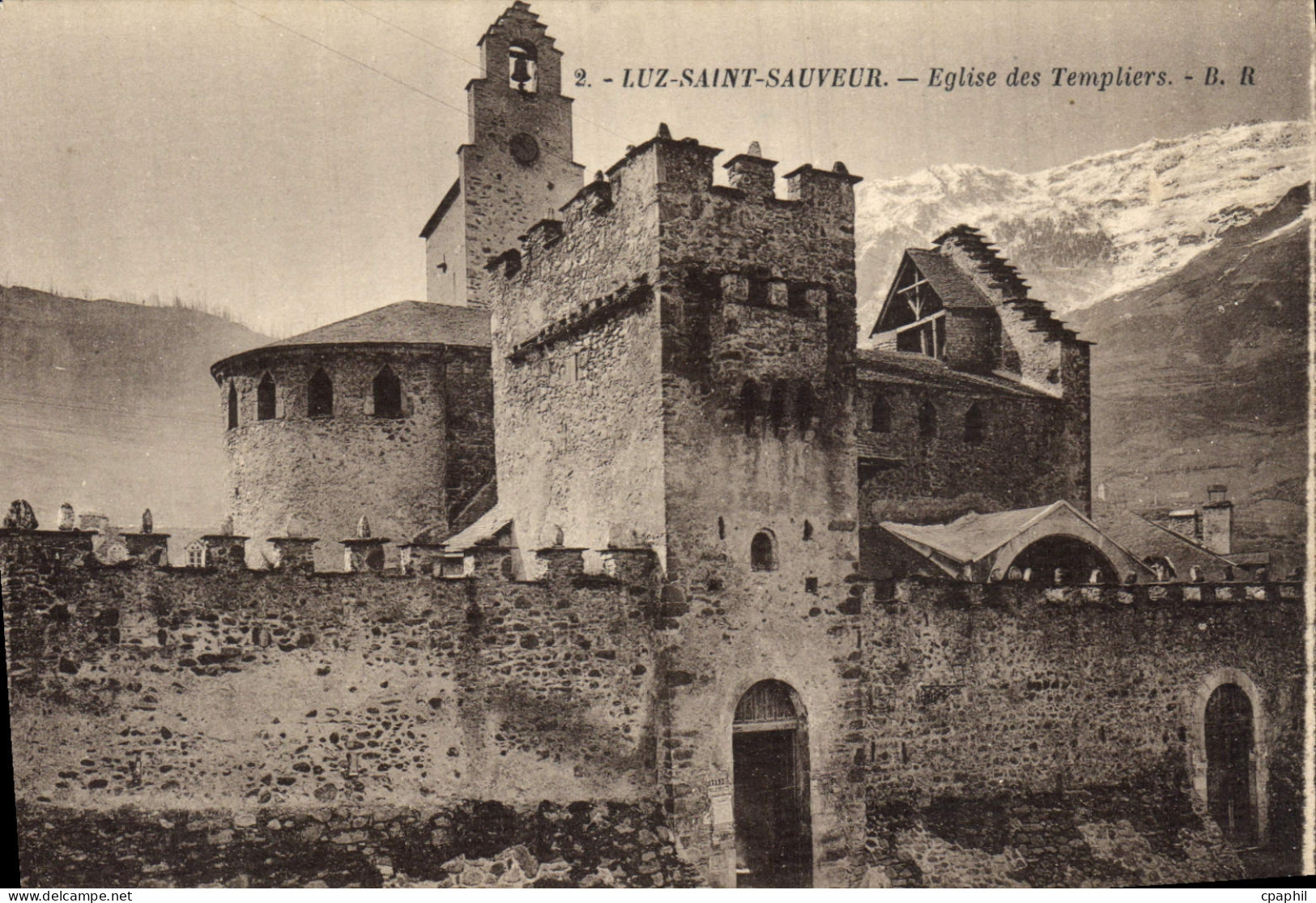 CPA Luz Saint Sauveur Eglise des Templiers