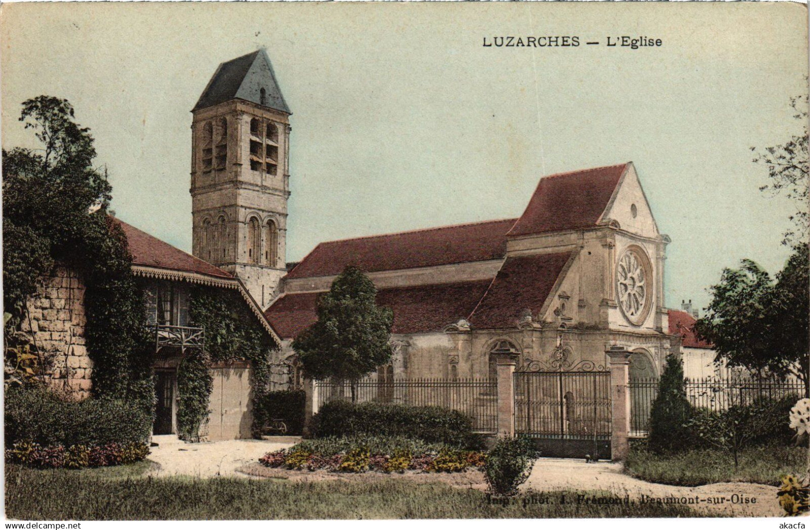 CPA Luzarches Eglise (1340394)