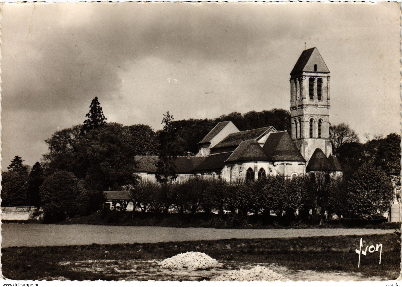 CPA Luzarches Eglise (1340429)