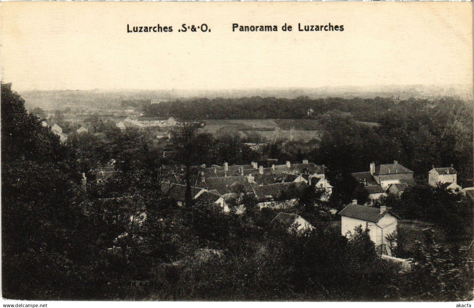 CPA Luzarches panorama (1317801)