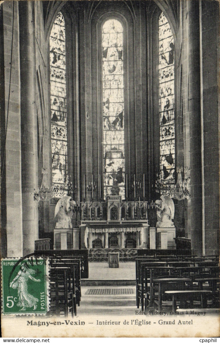 CPA Magny En Vexin Interieur De I'Eglise Grand Autel