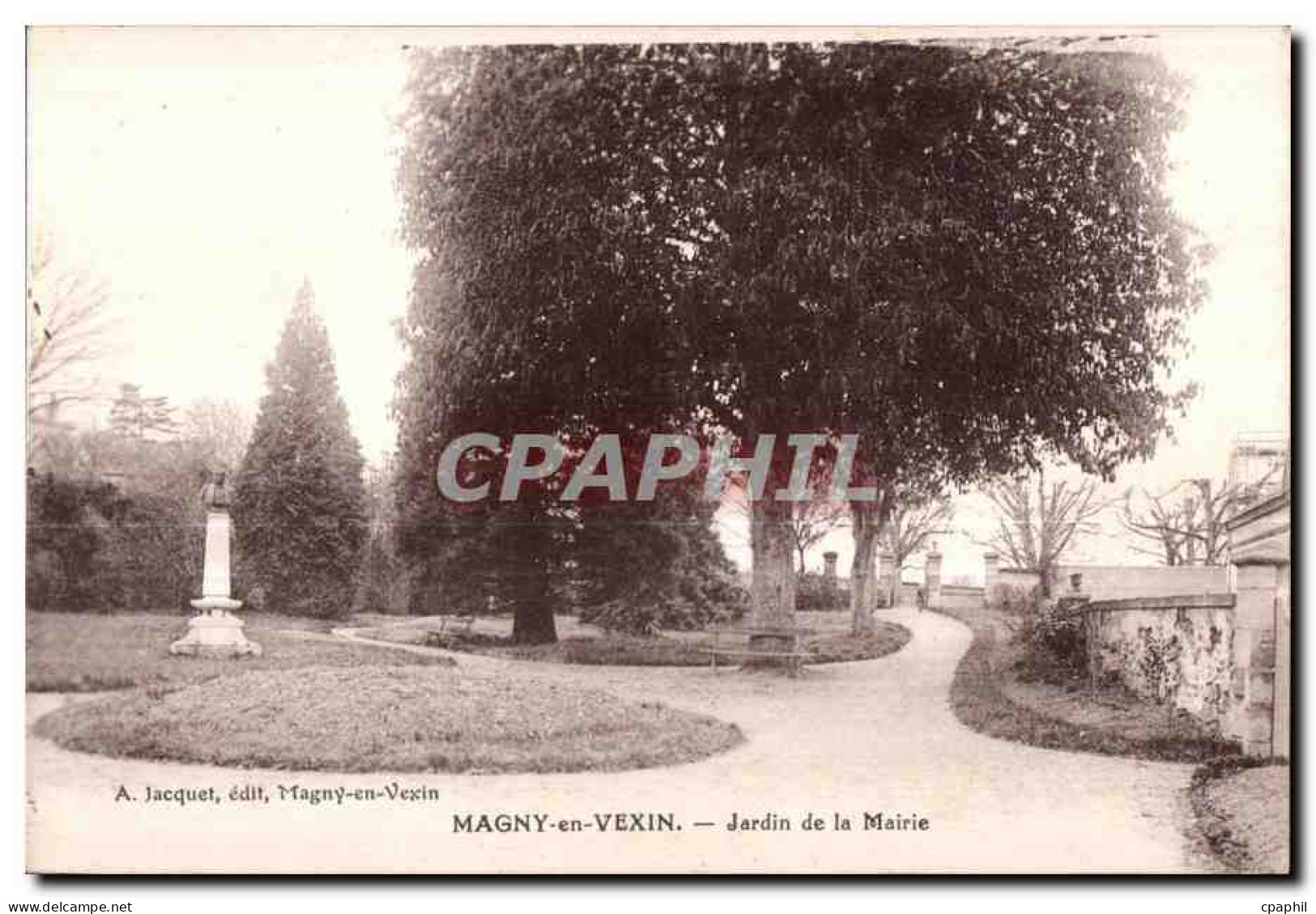 CPA Magny en vexin jardin de la mairie