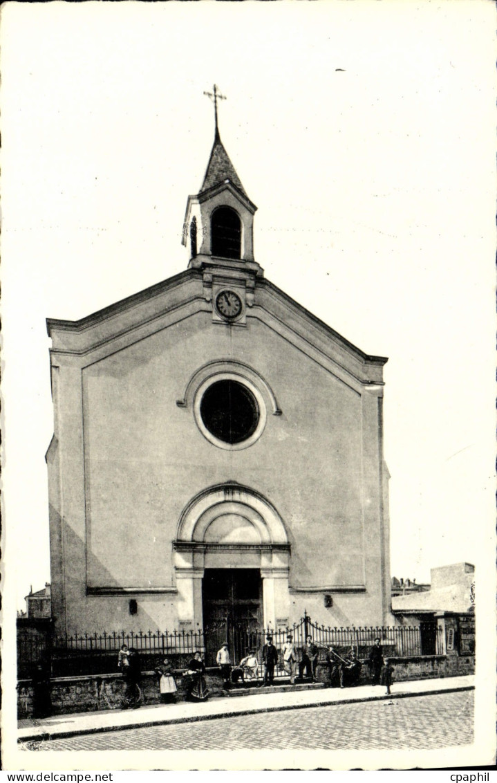 CPA Malakoff la Tour L'Eglise