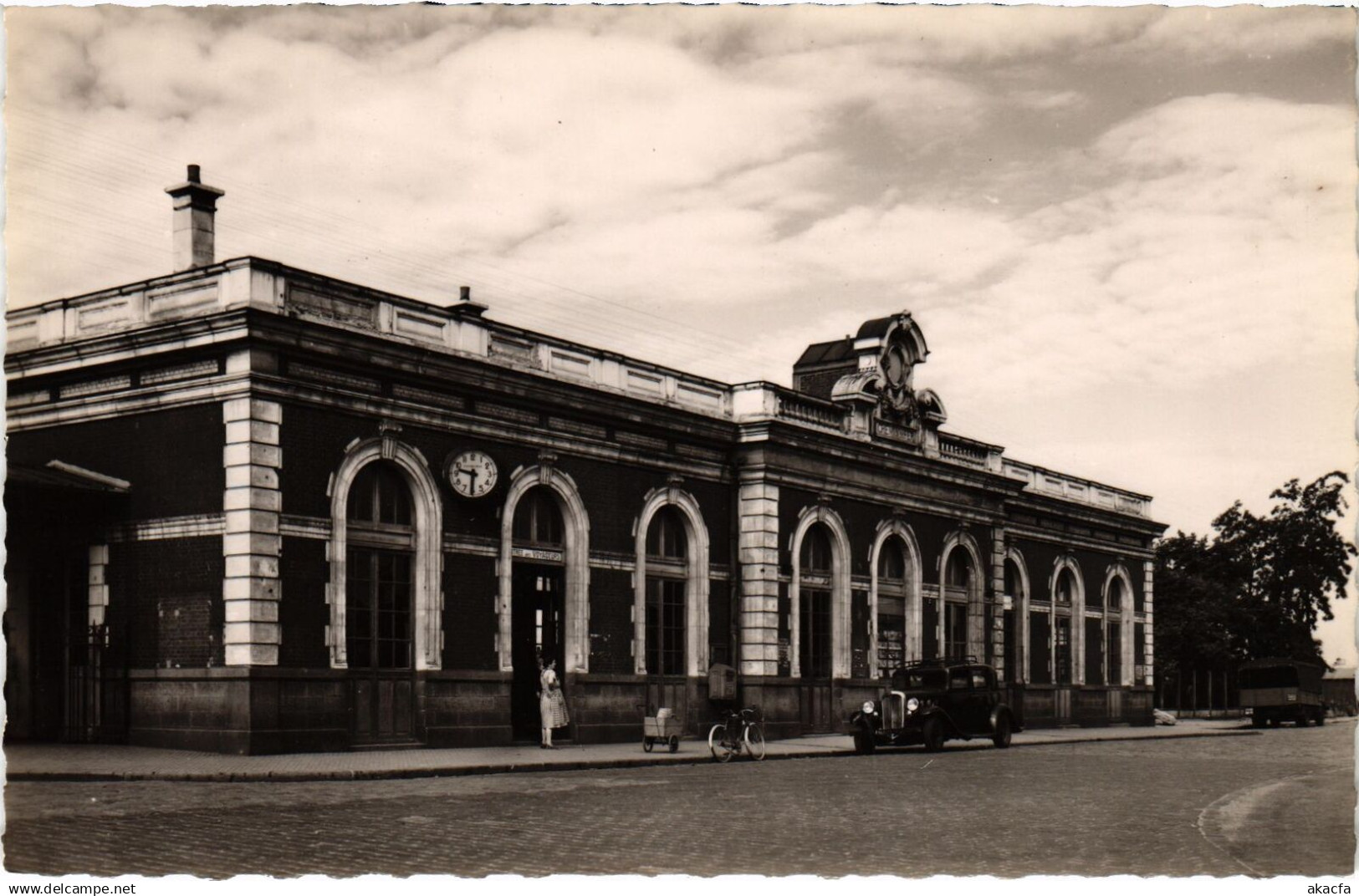 CPA MANTES-la-JOLIE La Gare de Mantes-Gassicourt (1385329)