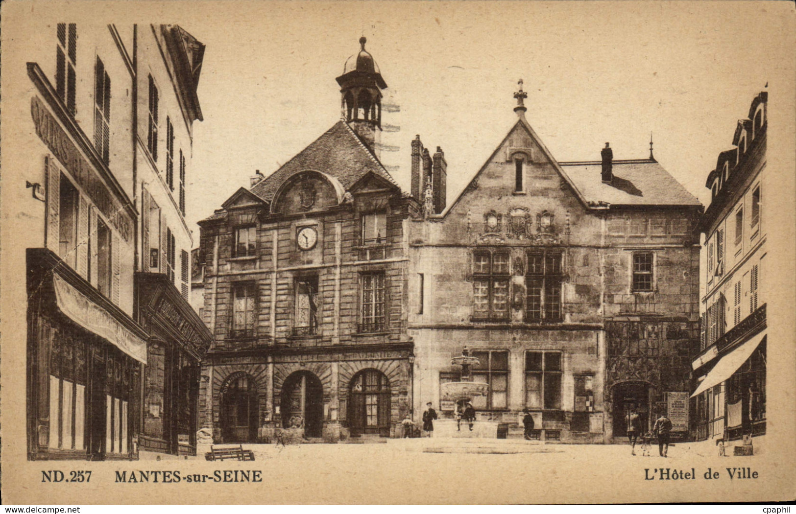 CPA Mantes Sur Seine L'Hotel De Ville