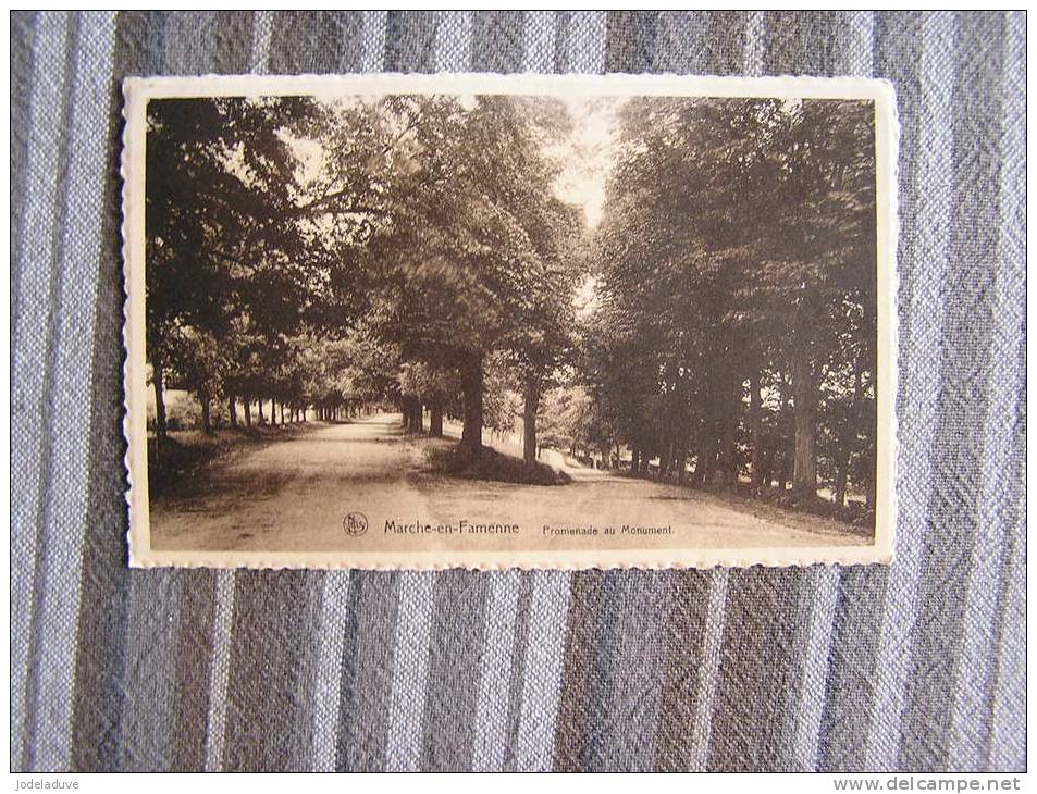 CPA   MARCHE EN FAMENNE  promenade au monument      POSTCARD POSTKAART