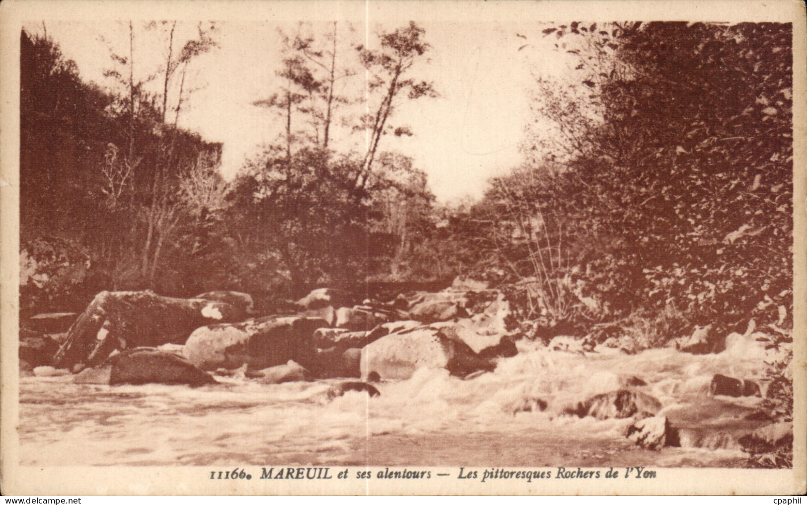 CPA Mareuil et ses alentours les pittoresques rochers de l Yon