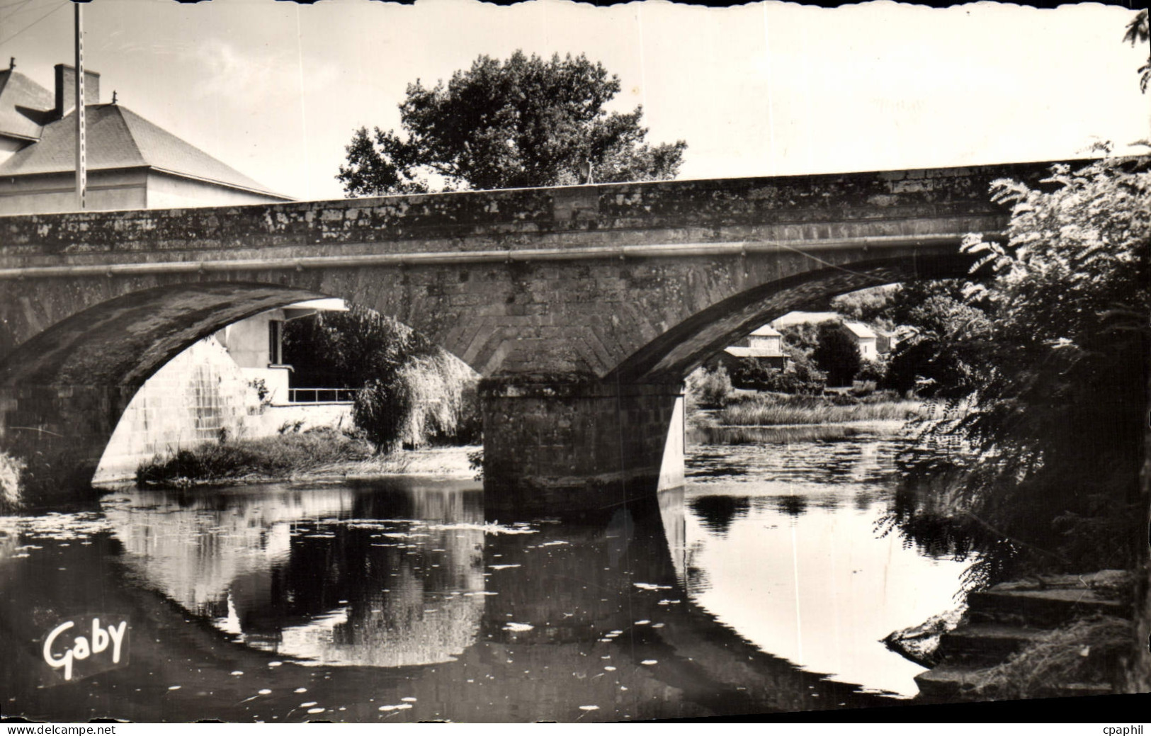 CPA Mareuil sur Lay Vendee le pont sur la Lay