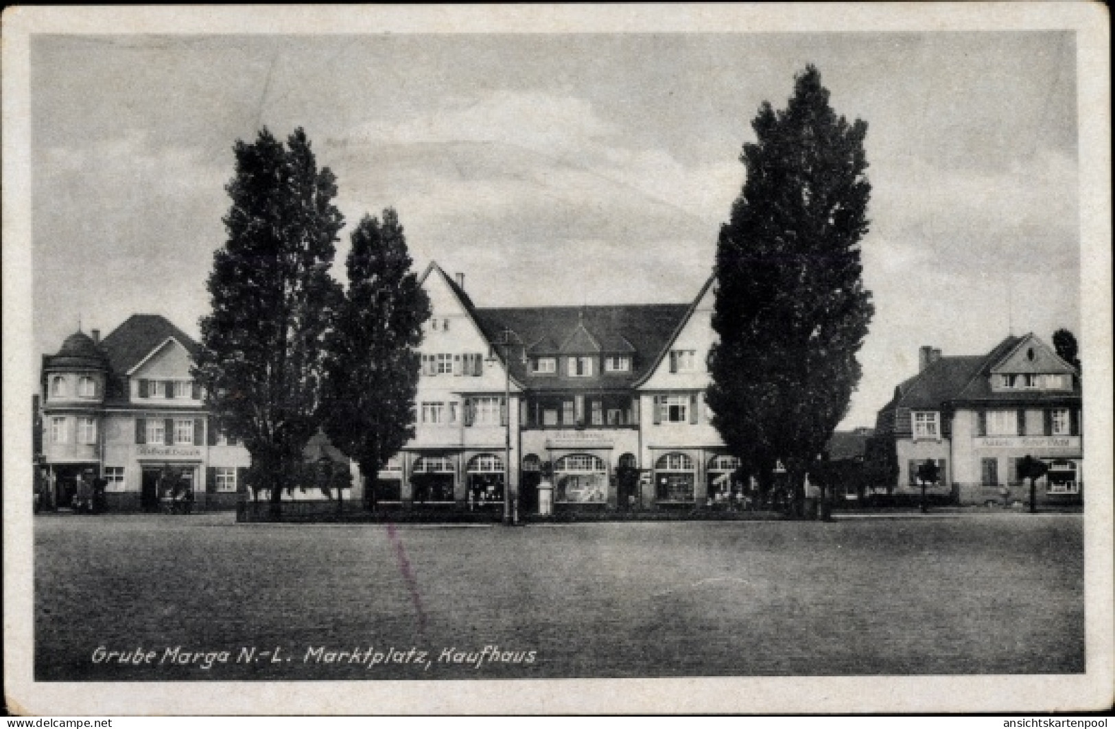 CPA Marga Brieske Senftenberg in der Niederlausitz, Marktplatz, Kaufhaus