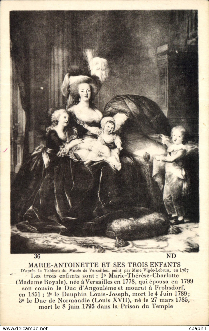 CPA Marie Antoinette et Ses Trois Enfants