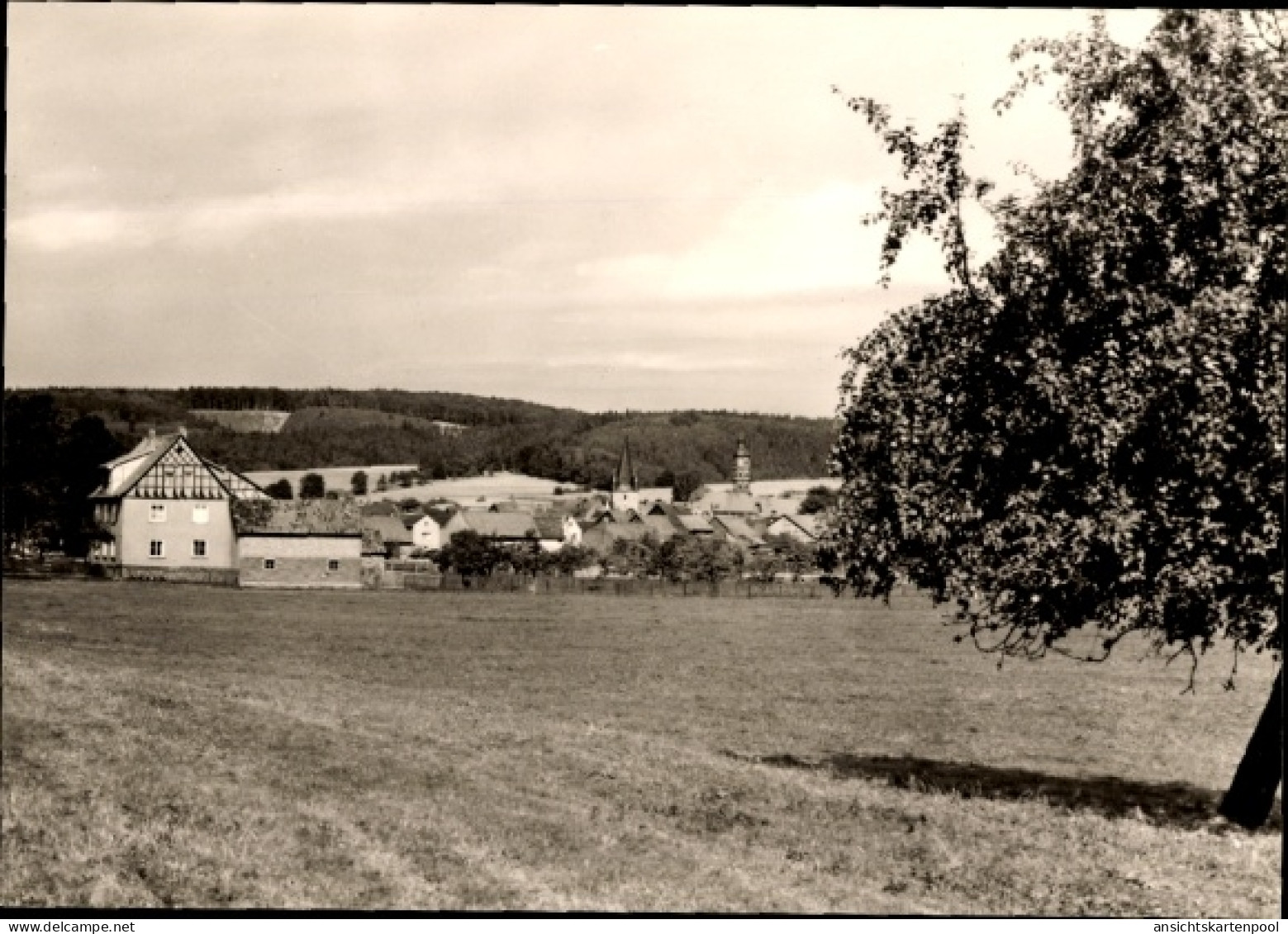 CPA Marksuhl in Thüringen, Blick auf Ortschaft und Umgebung
