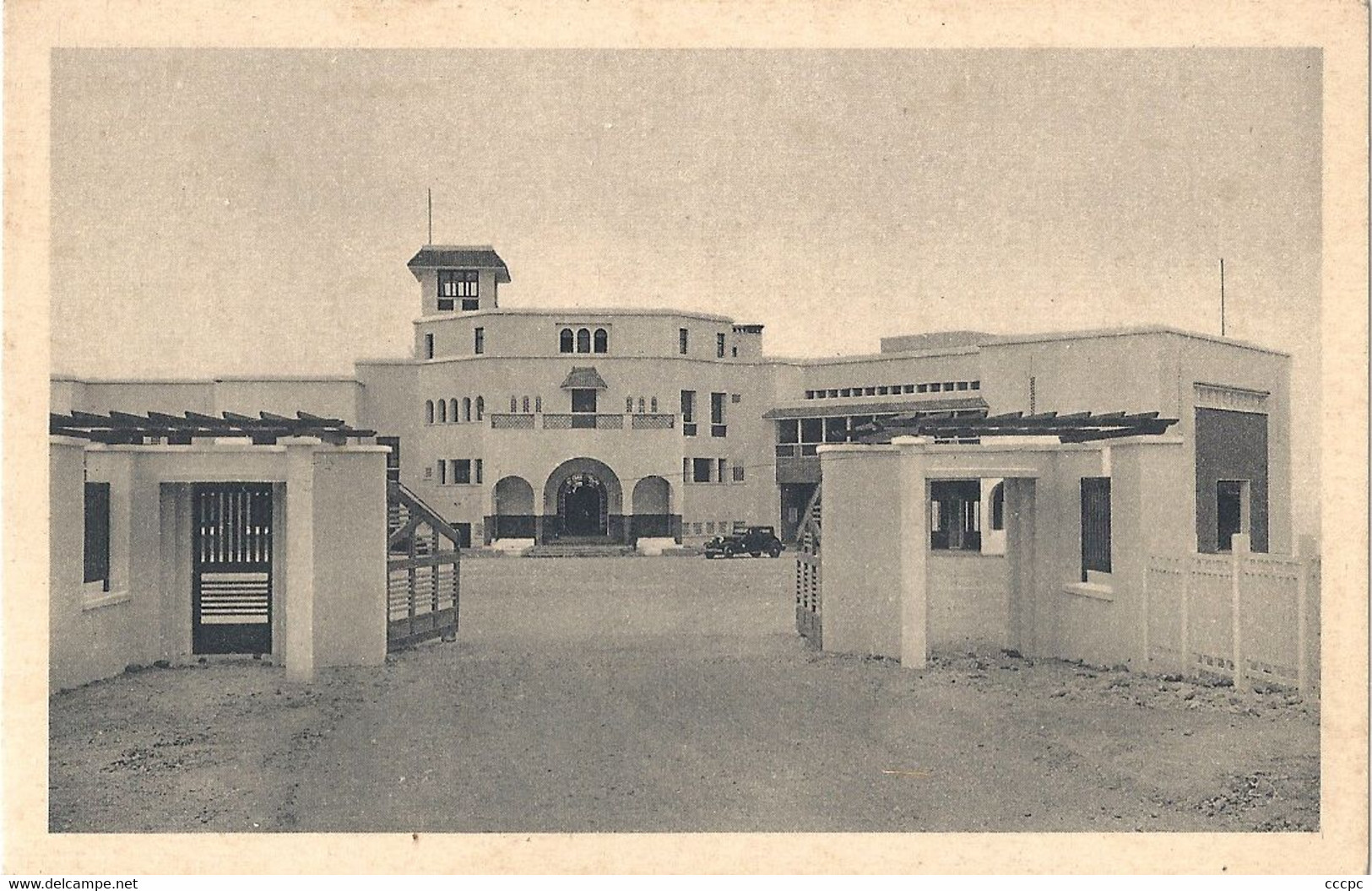 CPA Maroc Agadir Entrée de L'Hôtel Marhaba