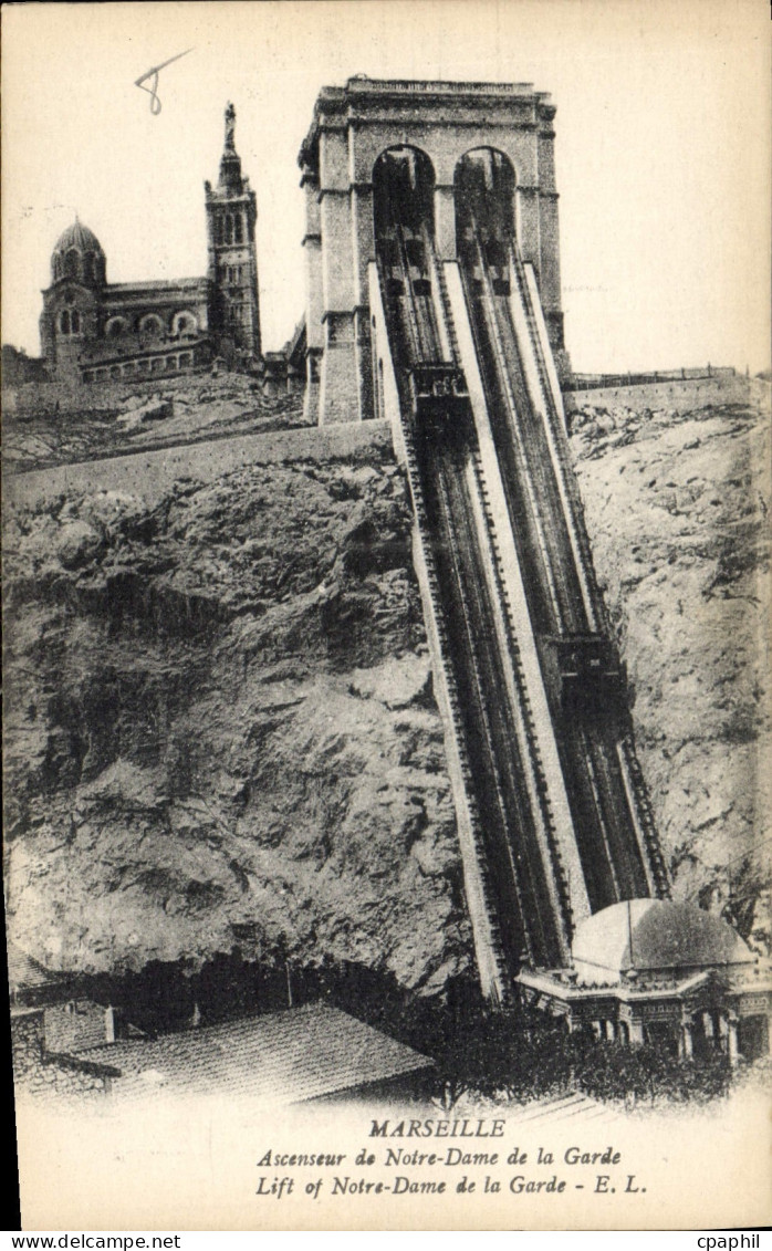 CPA Marseille Ascenseur de Notre Dame de la Garde