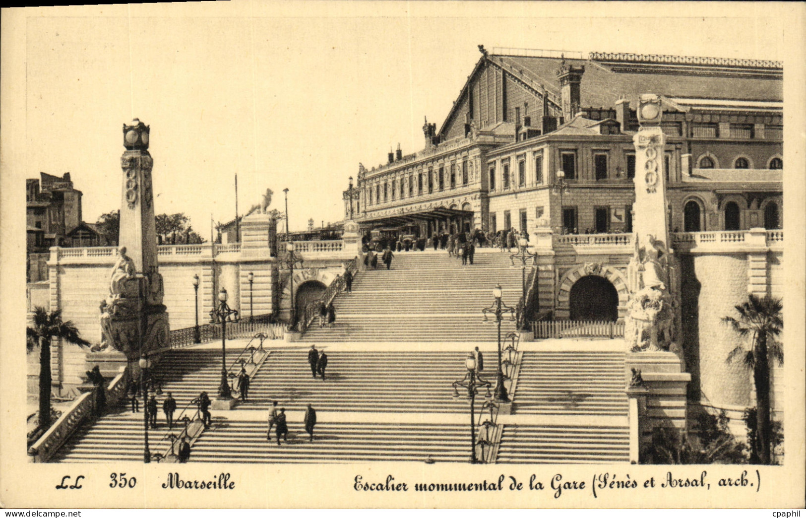 CPA Marseille Escalier Monumental De La Gare