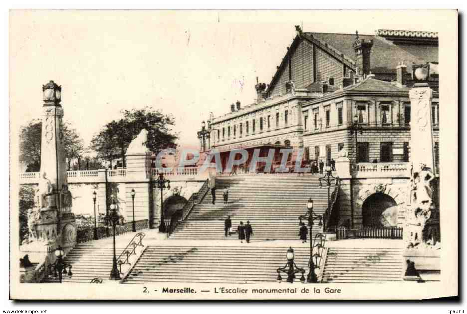 CPA Marseille L'Escalier Monumental De La Gare