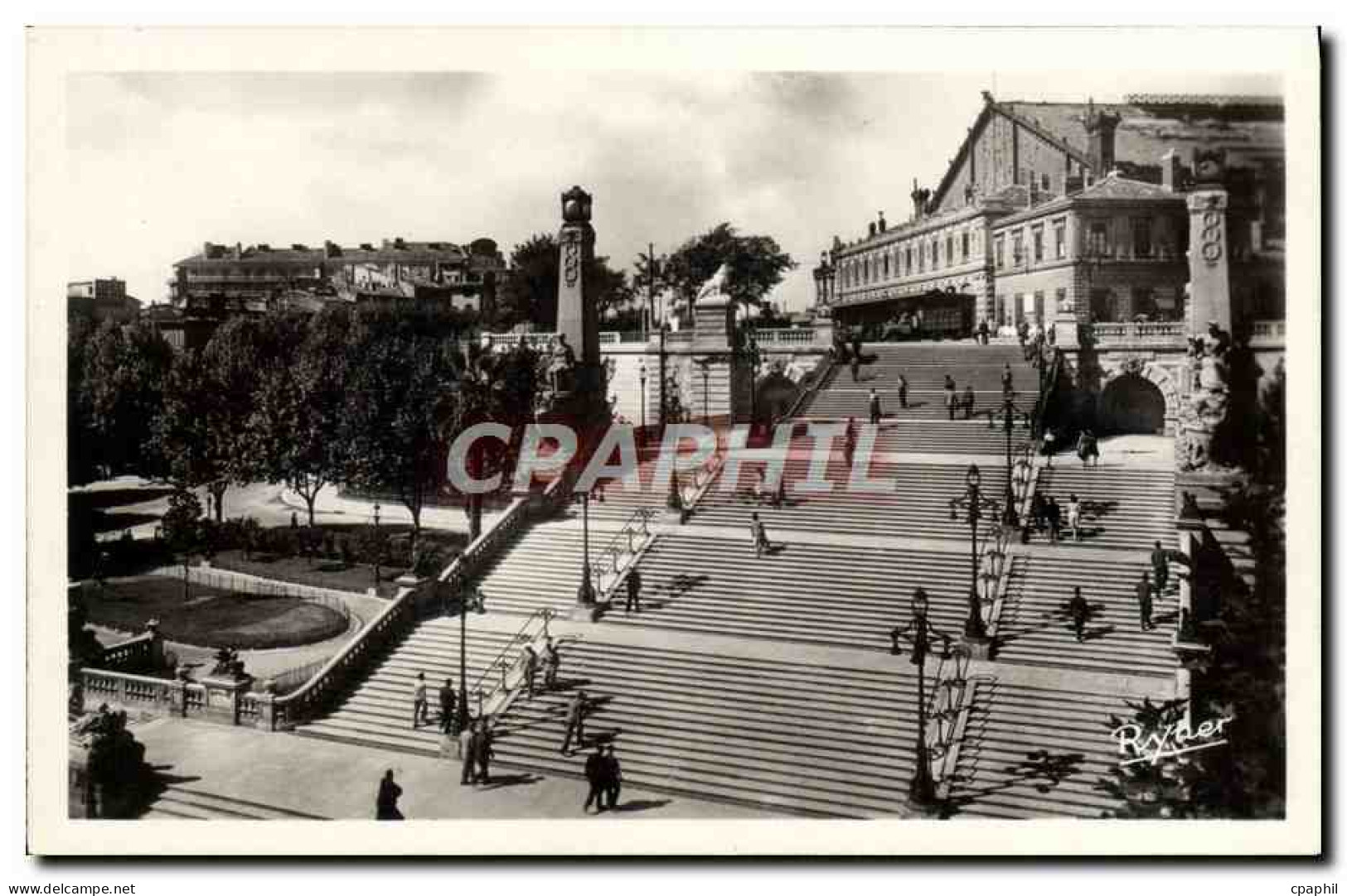 CPA Marseille L'Escalier Monumental de la Gare