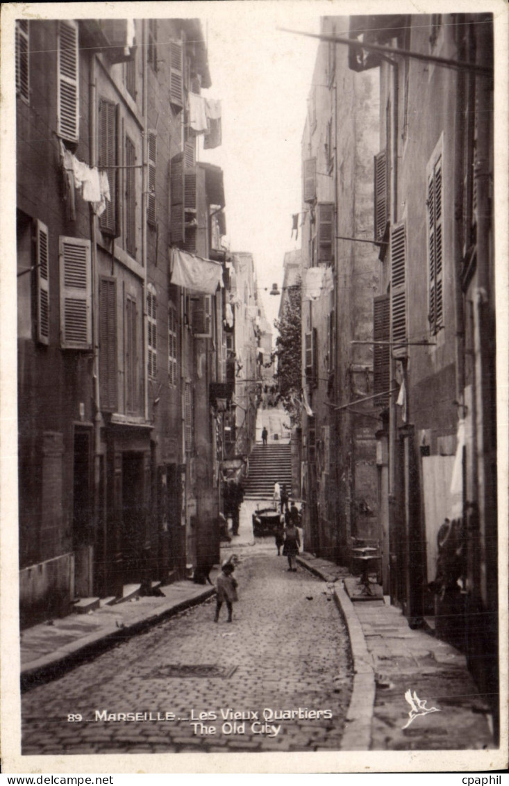 CPA Marseille Les Vieux Quartiers
