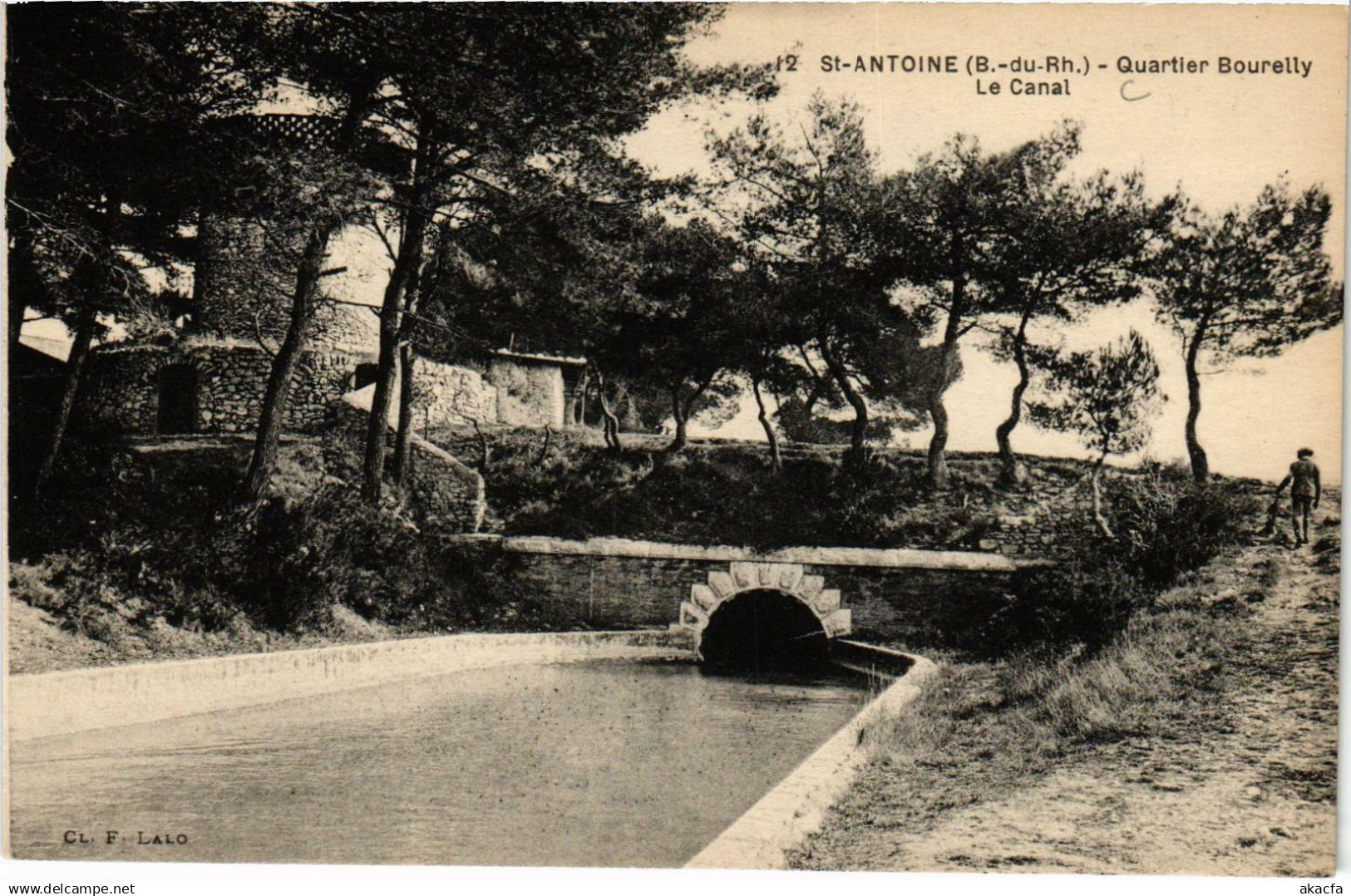 CPA MARSEILLE - St-Antoine Quartier Bourelly Le Canal (986542)