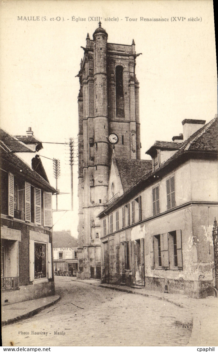 CPA Maule Eglise Tour Renaissance
