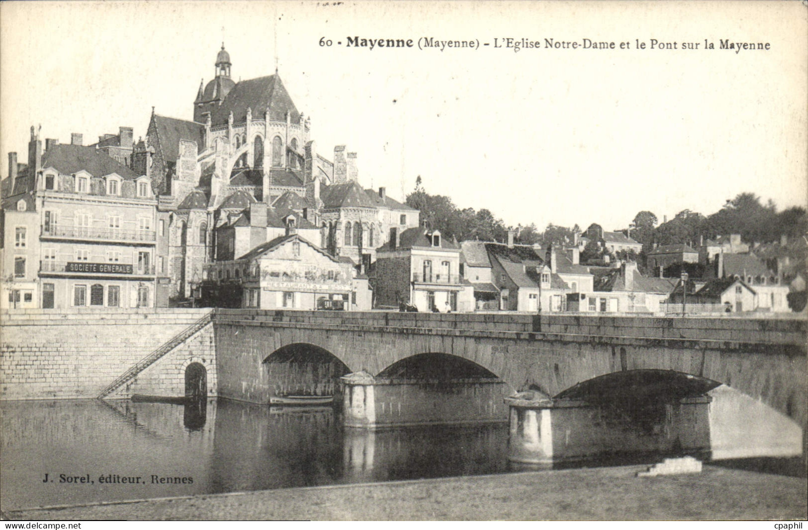 CPA Mayenne L'eglise Notre Dame Et Le Pont Sur La Mayenne