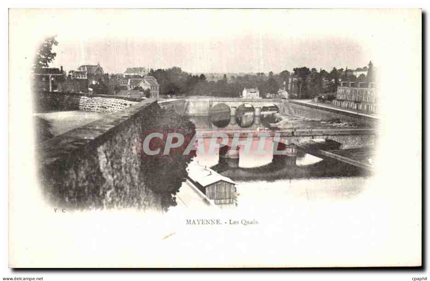 CPA Mayenne Les Quais
