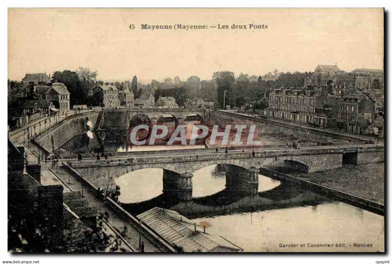 CPA Mayenne Mayenne les Deux Ponts