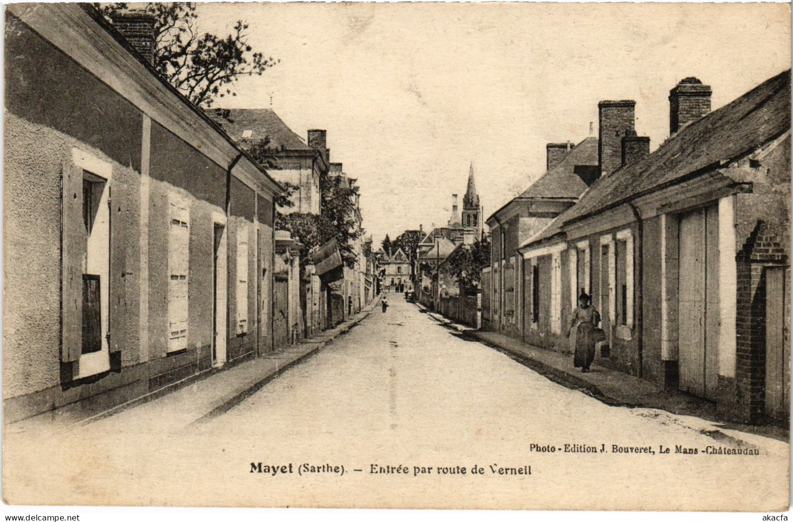 CPA Mayet Entree par route de verneil FRANCE (1450878)