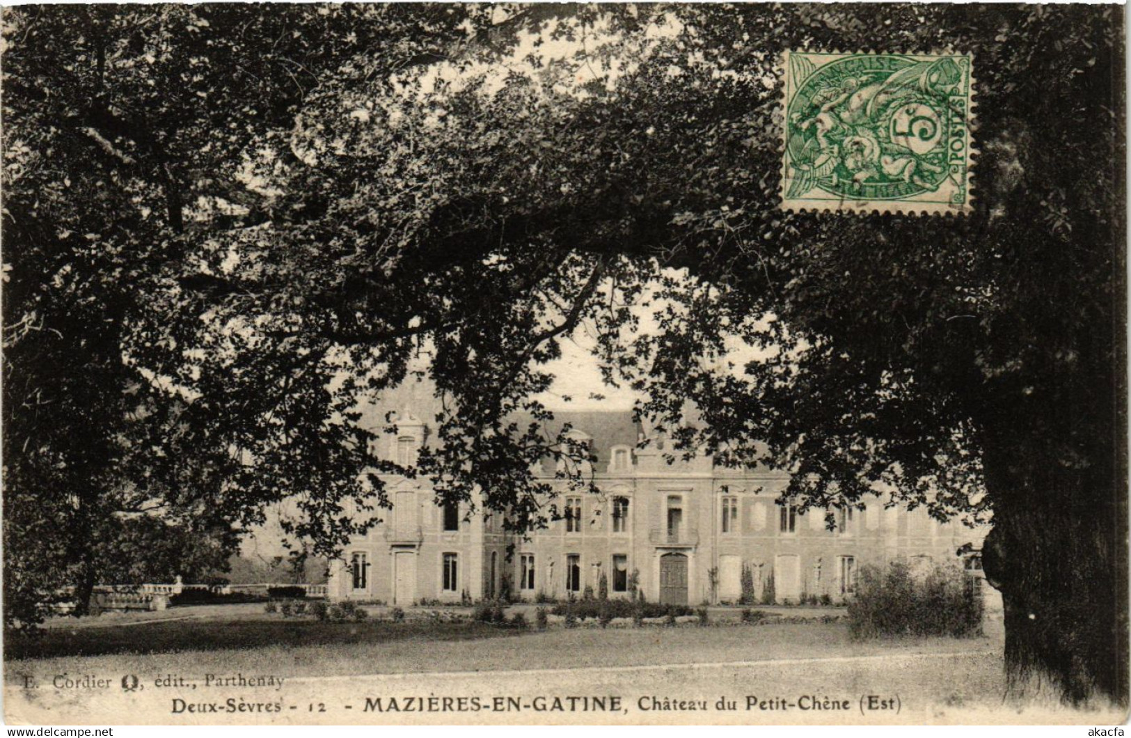 CPA MAZIERES en Gatine - Chateau du Petit Chene (472506)