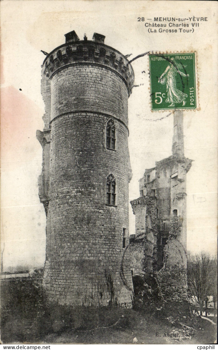 CPA Mehun sur Yevre Chateau Charles VII la grosse tour