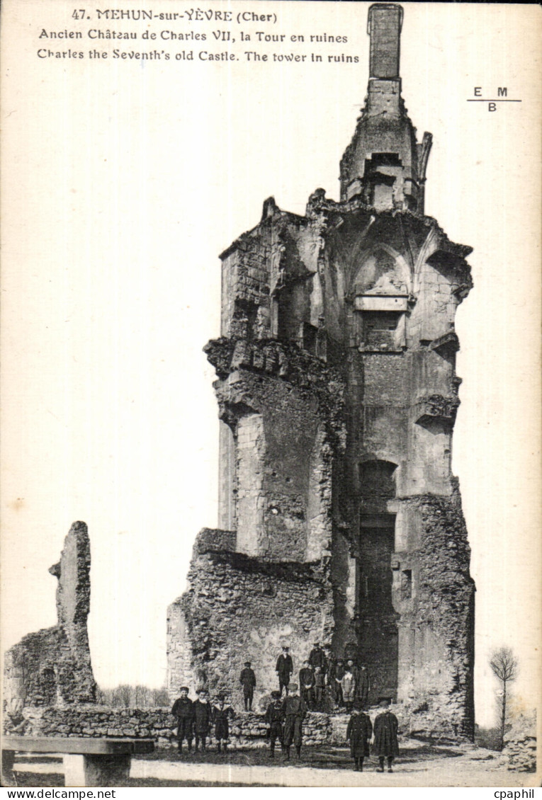 CPA Mehun sur Yevre (Cher) Anclen Chateau de Charles Enfants