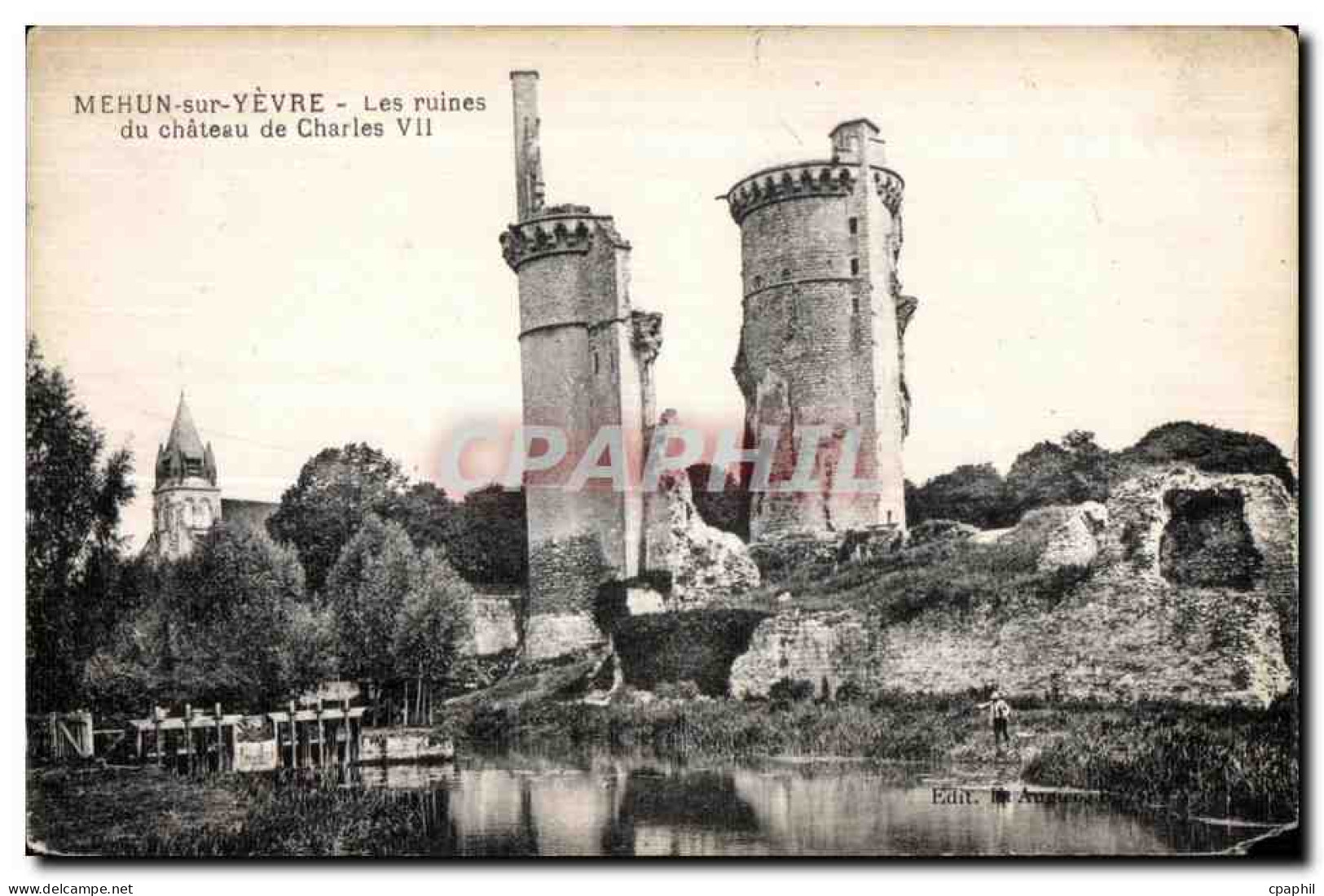CPA Mehun sur Yevre Les ruines du chateau de Charles VII