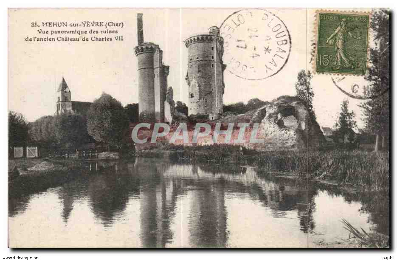 CPA Mehun sur Yevre Vue panoramique des ruines de l ancien chateau de Charles VII