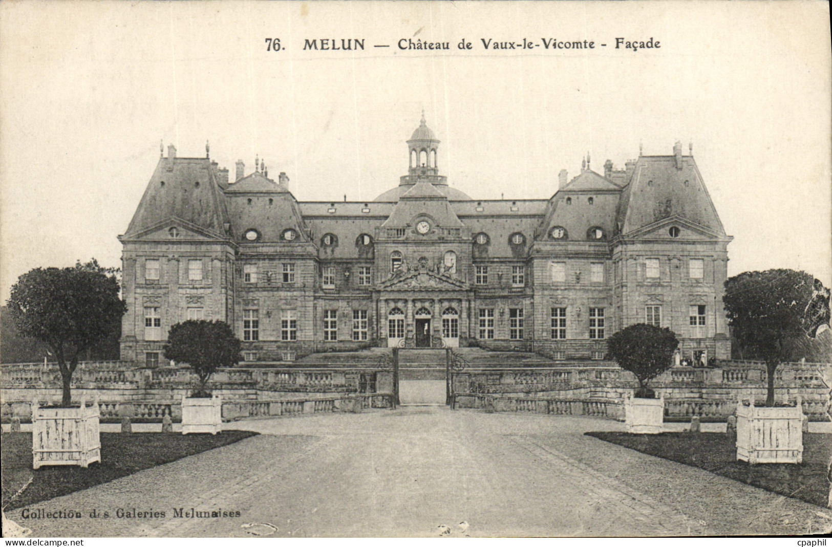 CPA Melun Chateau de Vaux Le Vicomte Facade
