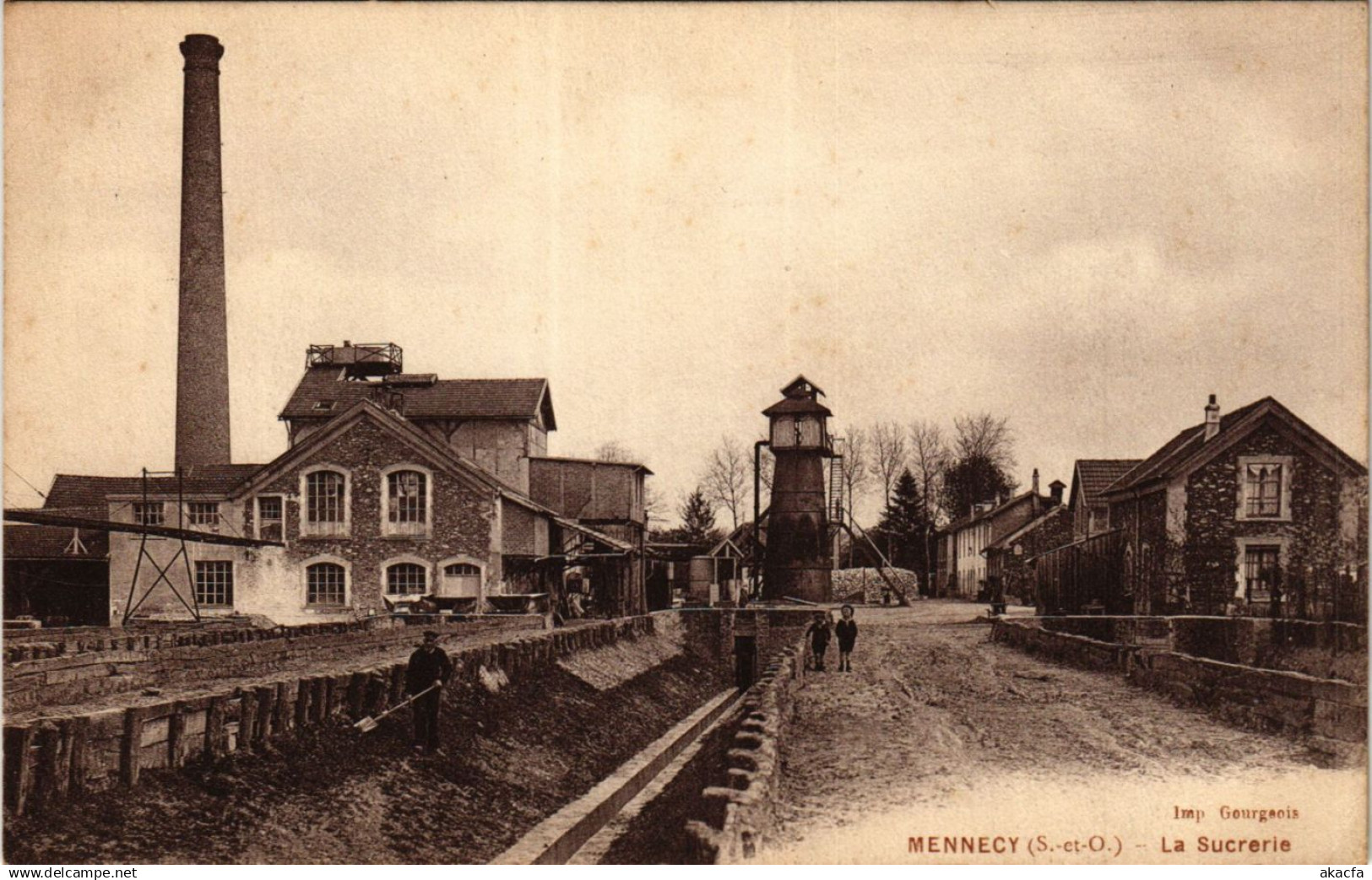 CPA MENNECY - La Sucrerie (385153)