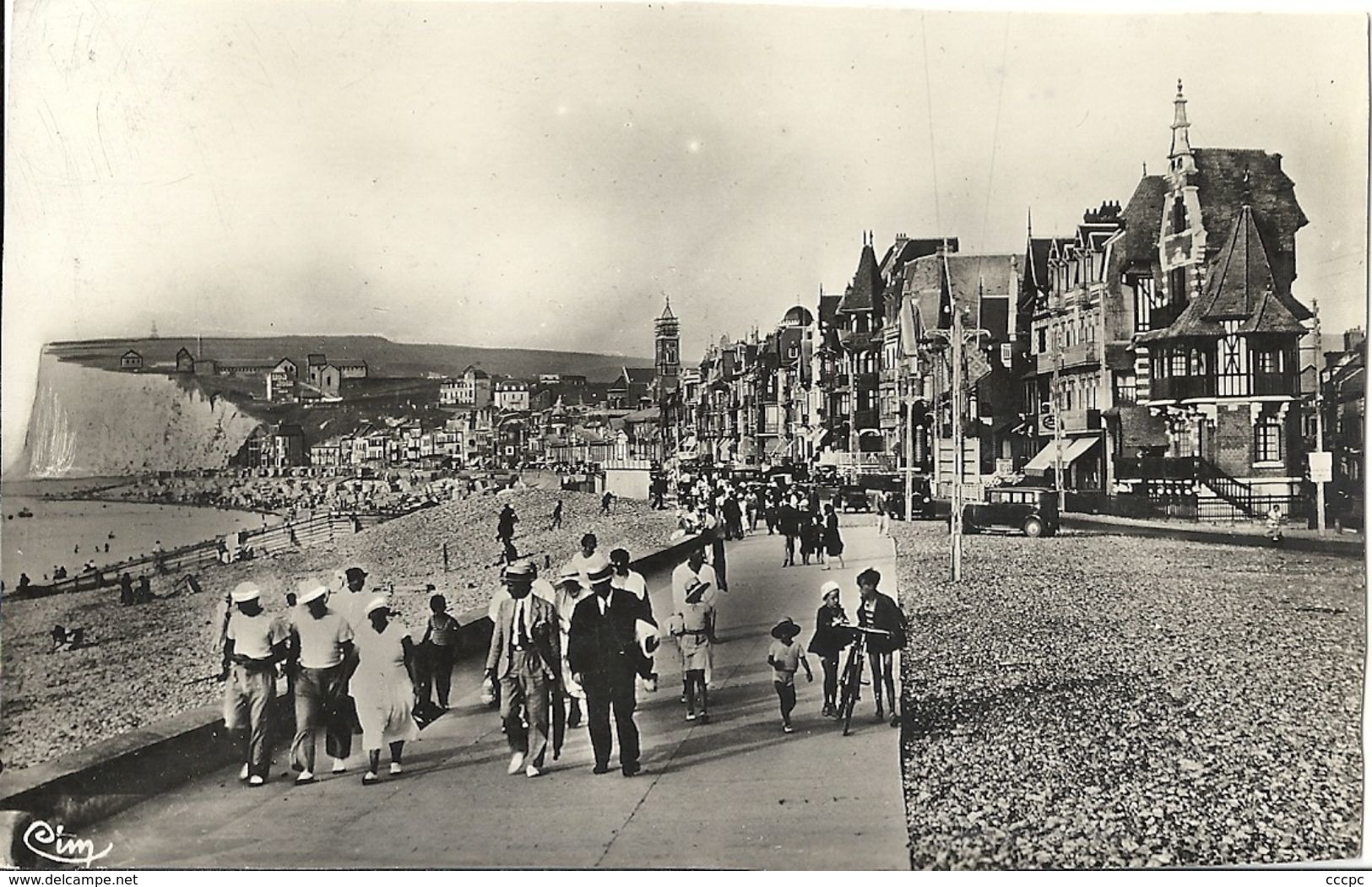 CPA Mers les Bains L'esplanade