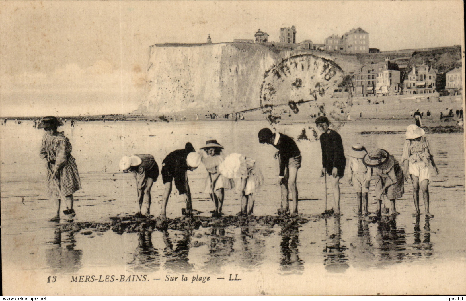CPA Mers Les Bains Sur la Plage Enfants