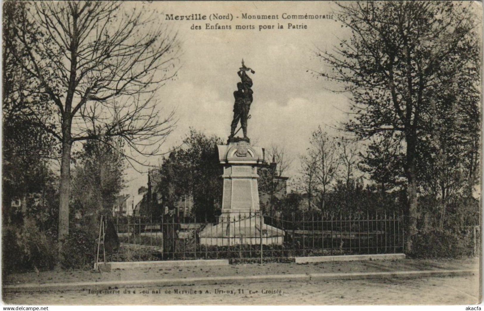 CPA MERVILLE - Monument Commemoratif (136034)