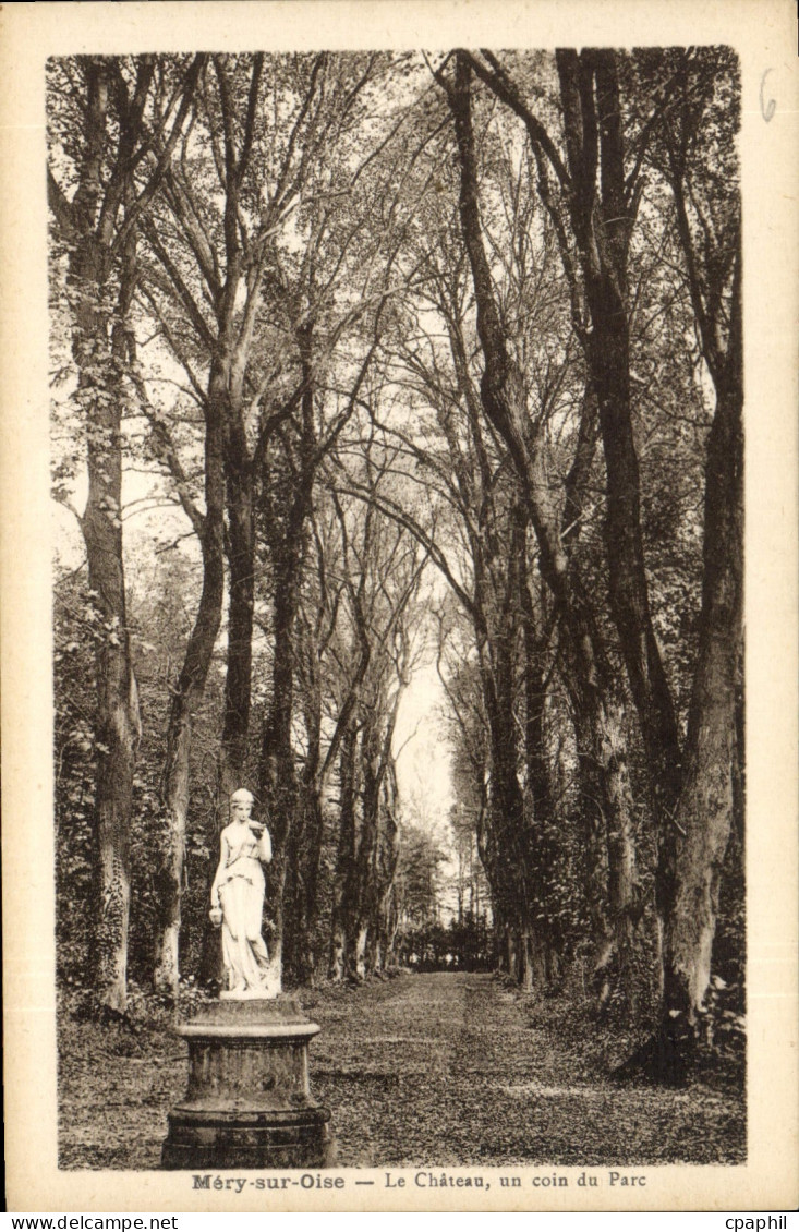 CPA Mery sur Oise Le Chateau un coin de Parc